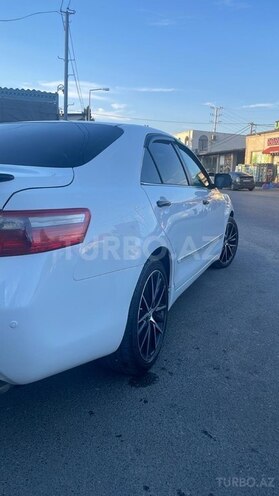 Toyota Camry-3