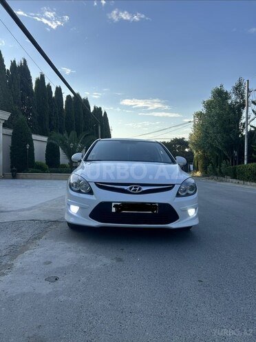 Hyundai i30-2
