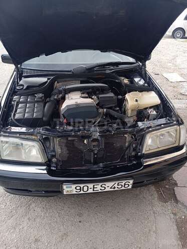 Mercedes C 180-6