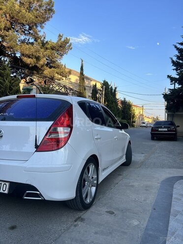 Hyundai i30-4