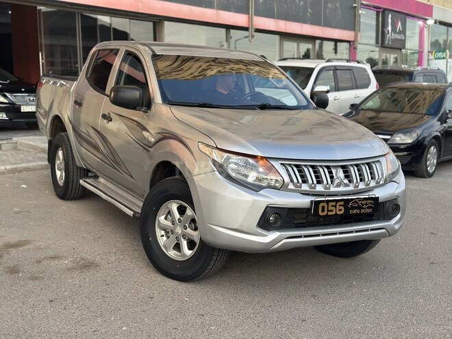 Mitsubishi L200-5