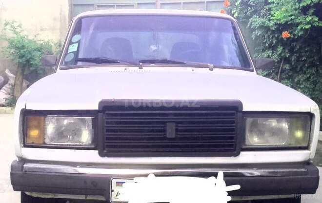 LADA (VAZ) 2107-1