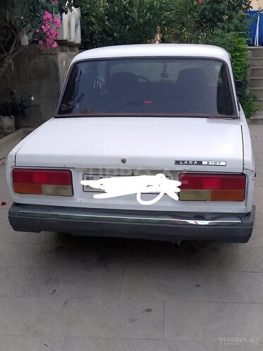 LADA (VAZ) 2107-5