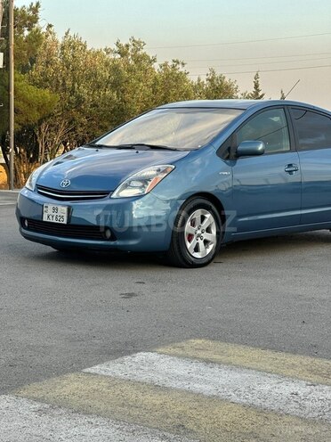 Toyota Prius-3
