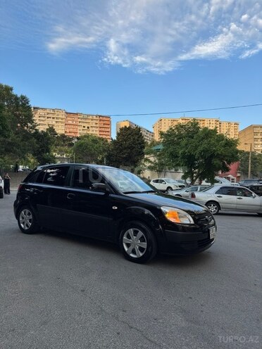 Kia Rio-3