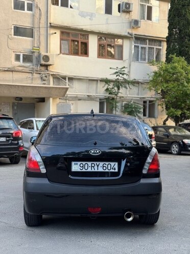 Kia Rio-4