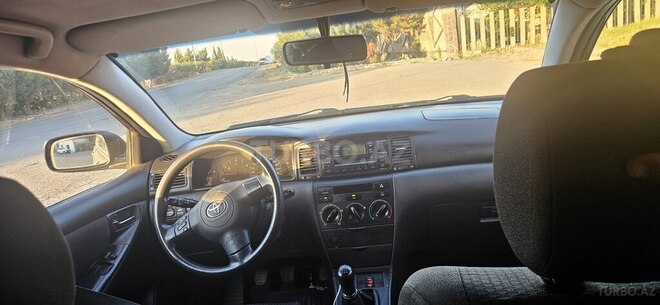 Toyota Corolla-2