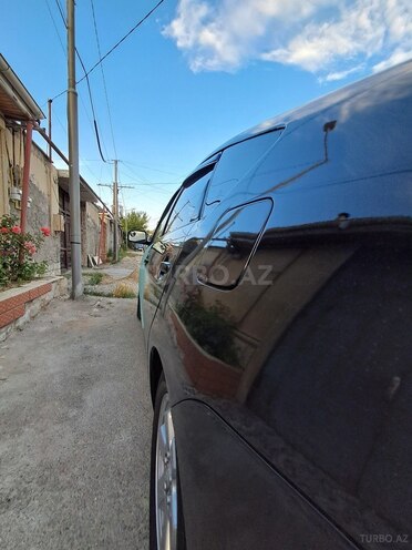 Toyota Prius-8