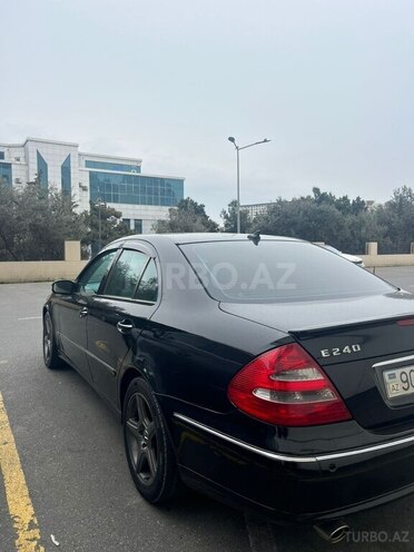 Mercedes E 240-9