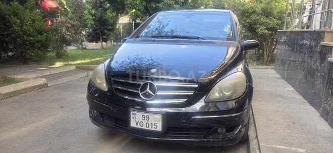 Mercedes B 170-1