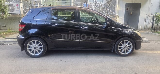 Mercedes B 170-3