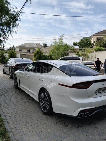 Kia Stinger-4