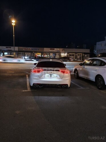Kia Stinger-9