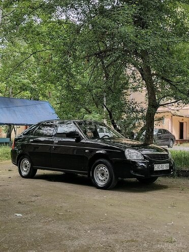 LADA (VAZ) Priora-21