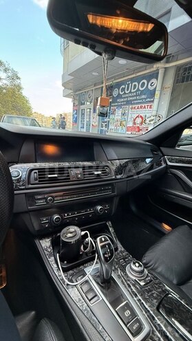 BMW 528-12