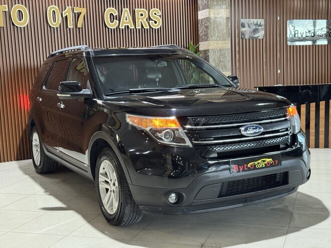 Ford Explorer-2