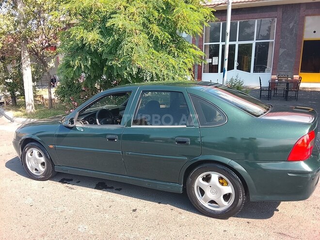 Opel Vectra-8