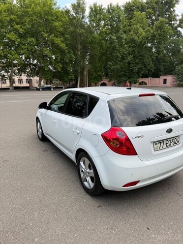 Kia Ceed-14