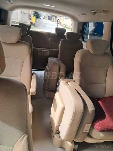 Hyundai H-1-4
