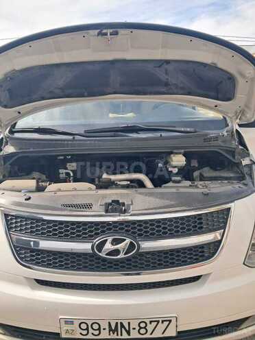Hyundai H-1-10