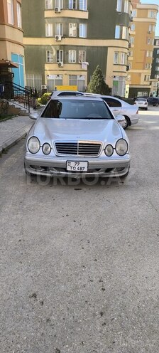 Mercedes CLK 320-1