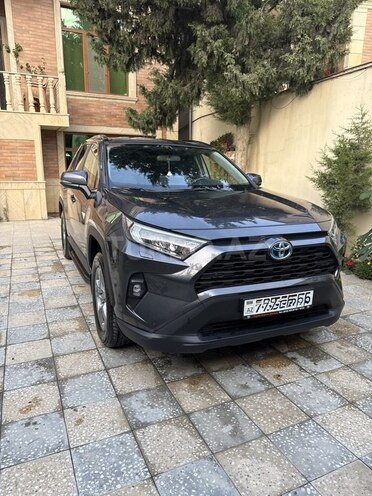 Toyota RAV4-2