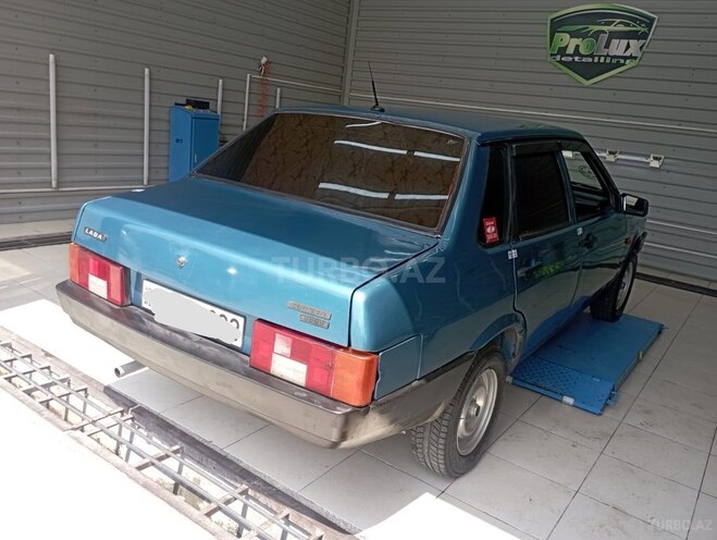 LADA (VAZ) 21099-2