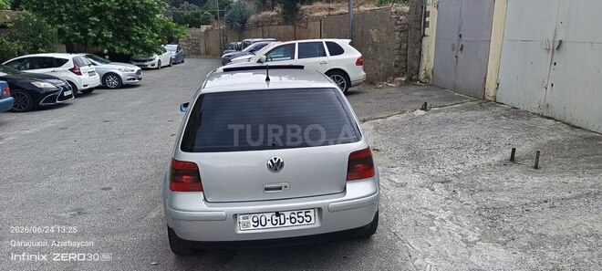 Volkswagen Golf-4