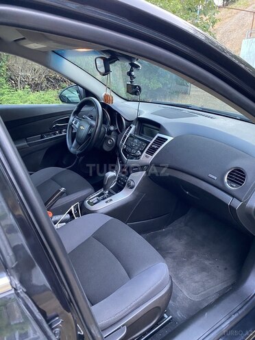 Chevrolet Cruze-8