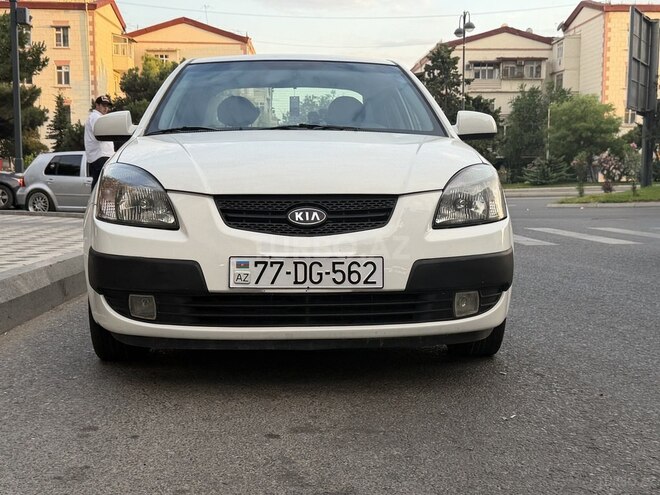 Kia Rio-4