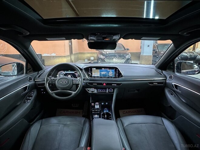 Hyundai Sonata-4