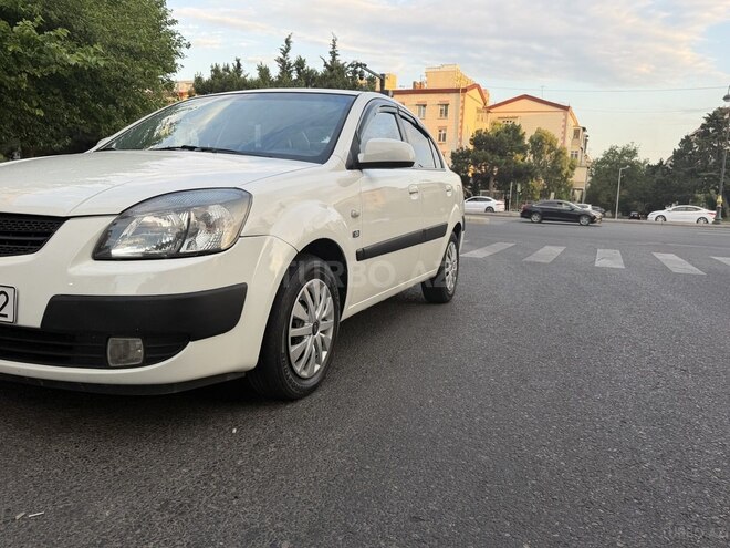 Kia Rio-3