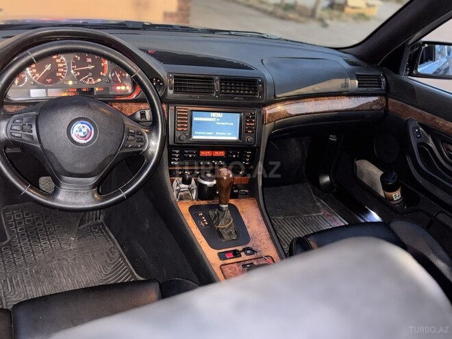 BMW 728-6