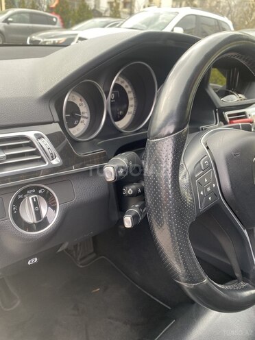 Mercedes E 220-7