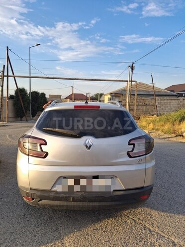 Renault Megane-2