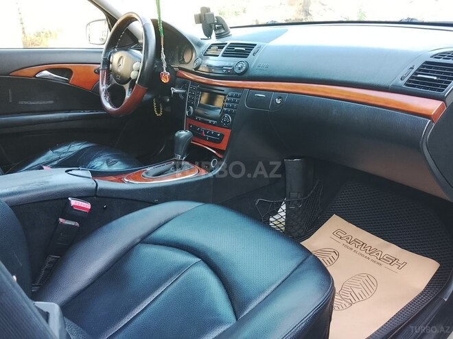 Mercedes E 220-20
