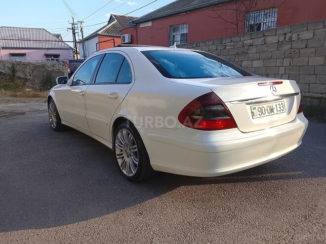 Mercedes E 220-6