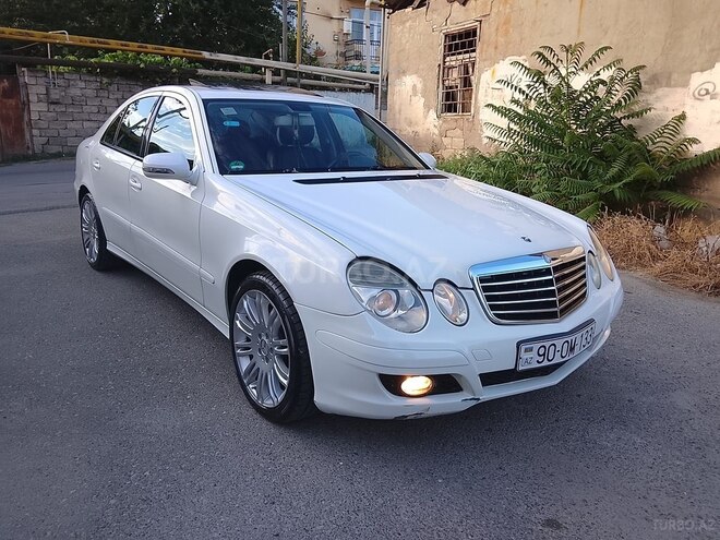 Mercedes E 220-3