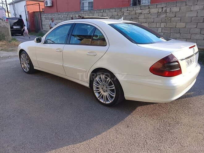 Mercedes E 220-8