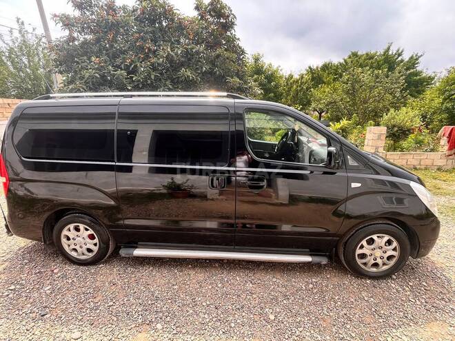 Hyundai H-1-6