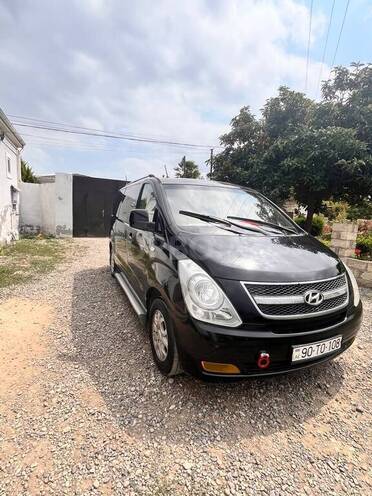 Hyundai H-1-1