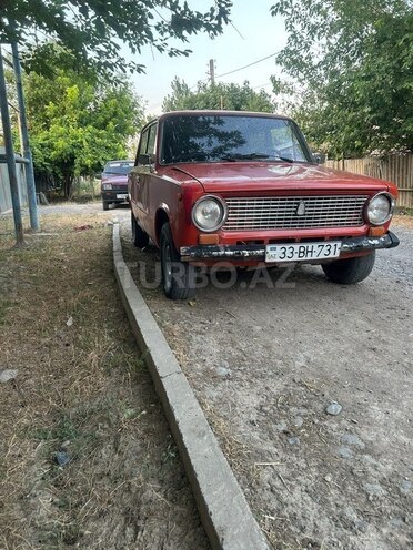 LADA (VAZ) 21011-1