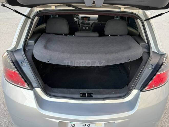 Opel Astra-12