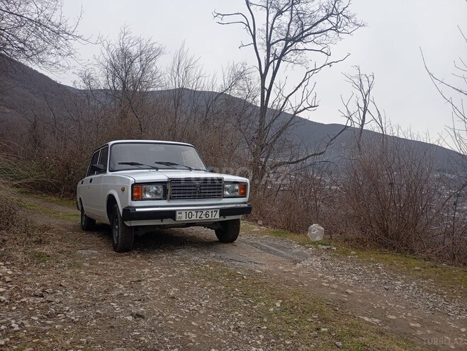 LADA (VAZ) 2107-3