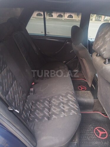 Mercedes C 200-8
