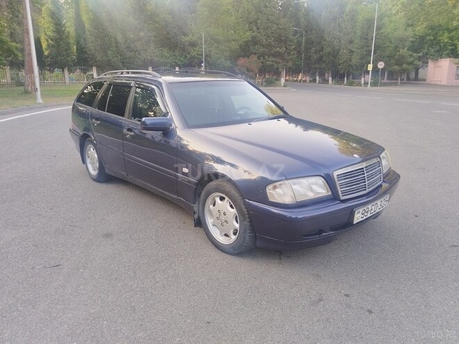 Mercedes C 200-3
