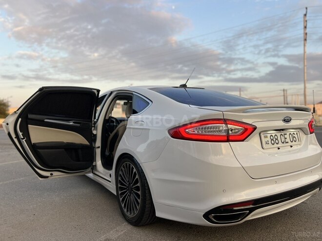 Ford Fusion (North America)-6
