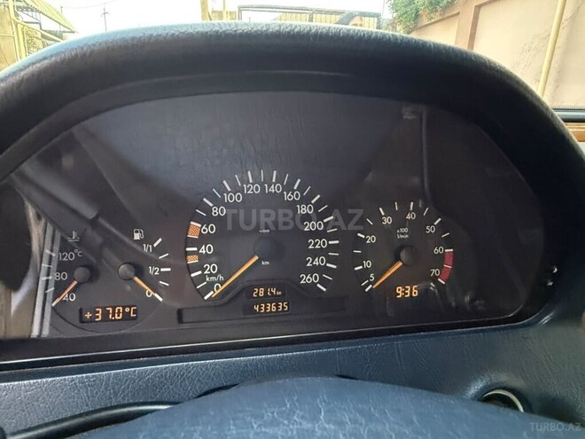 Mercedes C 240-6
