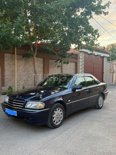 Mercedes C 240-9