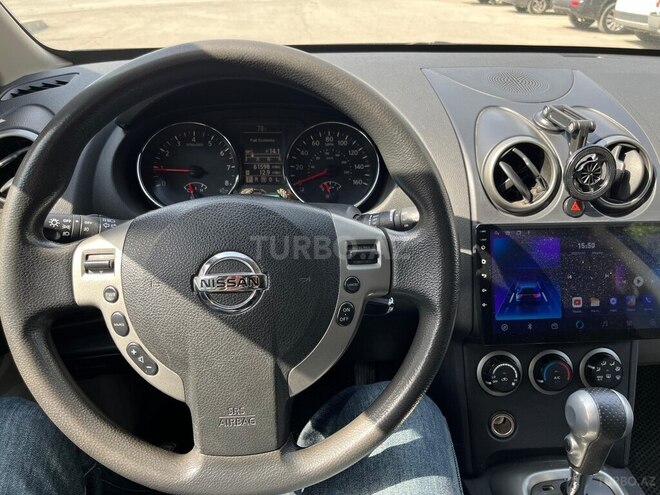 Nissan Rogue-8